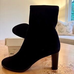NEW IN BOX L.K. Bennett Kayla Black Stretch Suede Block Heel Boots, Size 41
